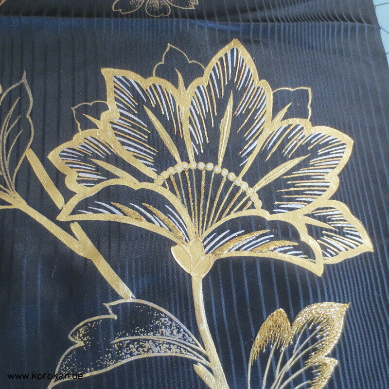 Panel Muster Stoff für Kimono - schwarz mit Gold und Stickerei