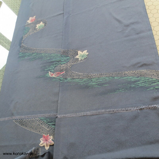 Fluss Ahornblatt Chirimen Crepe Seide, Araihari Homongi Kimono