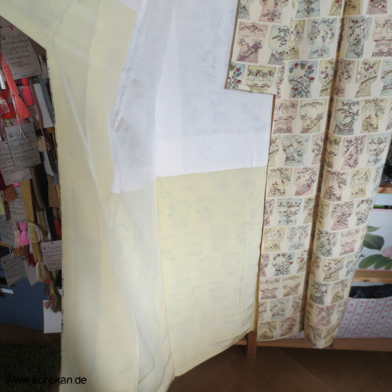 Kimonos als Muster - pastellfarbener Komon Seidencrepe
