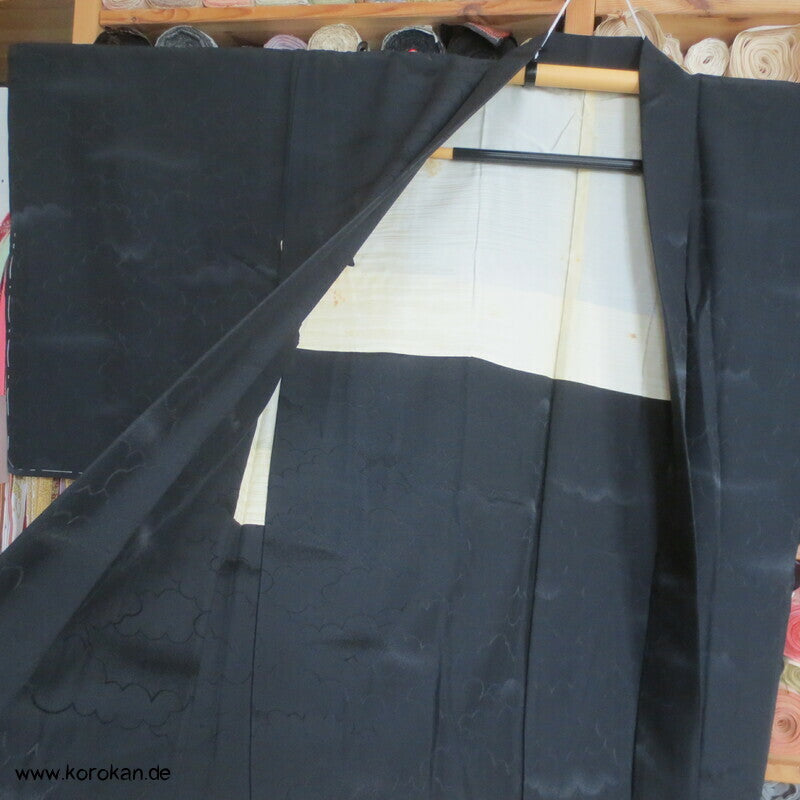 schwarze Seide, Damast gewebte Wolken Haori Kimono Jacke