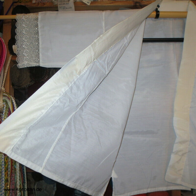 Hadajuban Kimono Unterhemd mit Spitzenärmeln und Han Eri
