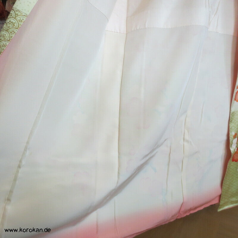 allover Sakurazweige, rosa, rot, gold Furisode Seidensatin Kimono