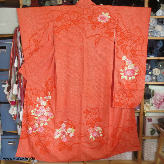 Full Shibori Furisode, Päonienstickereien, rosa auf orange