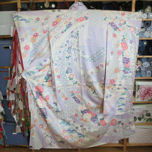 Noshi auf flieder, feiner leichter Furisode Seidendamast Kimono