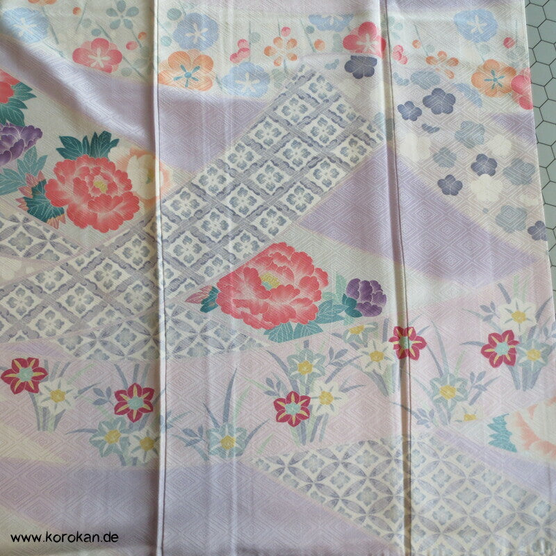Noshi auf flieder, feiner leichter Furisode Seidendamast Kimono