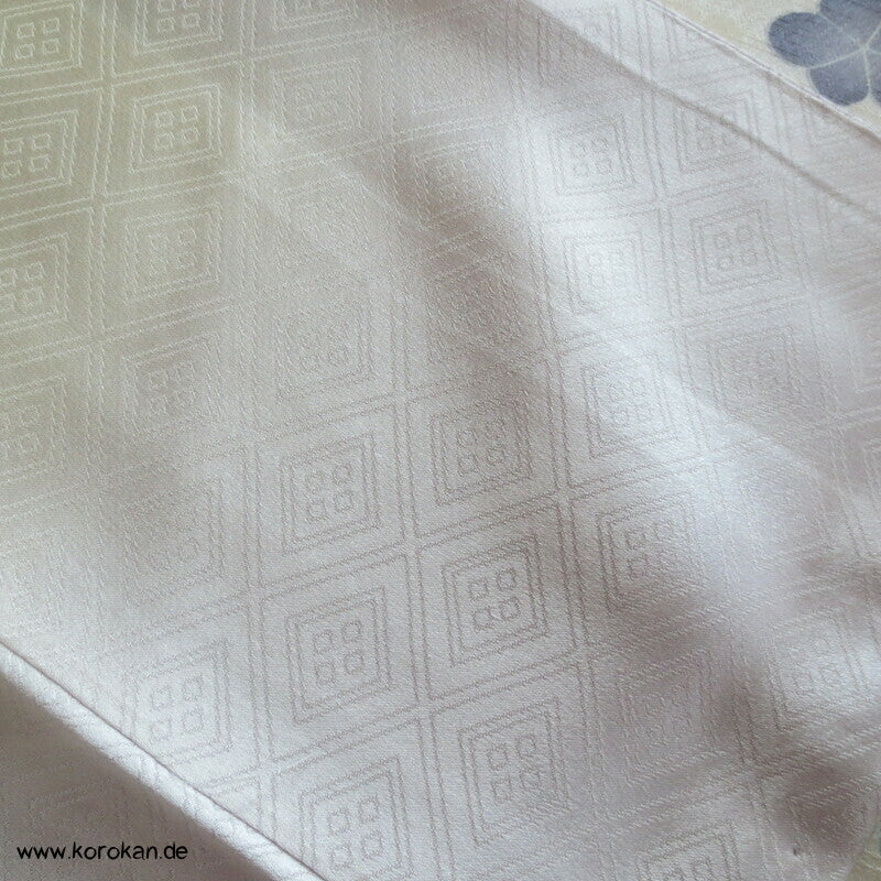 Noshi auf flieder, feiner leichter Furisode Seidendamast Kimono