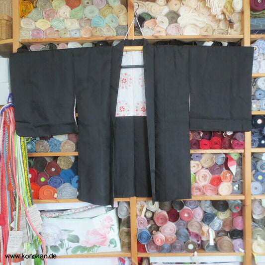 gewebtes Karakusa, schwarze Haori Kimono Jacke