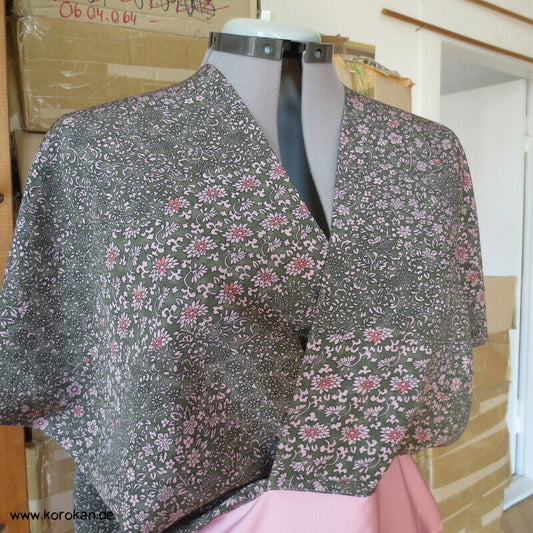 Upcycling Seidenshirt Kimonostoffreste, rosa Kranichdamast und Millefleur Crepe