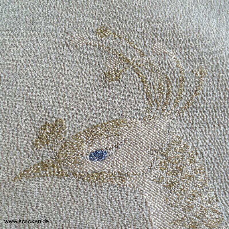 Omeshi Jacquard Pfau hinter Blumen Homongi Kimono