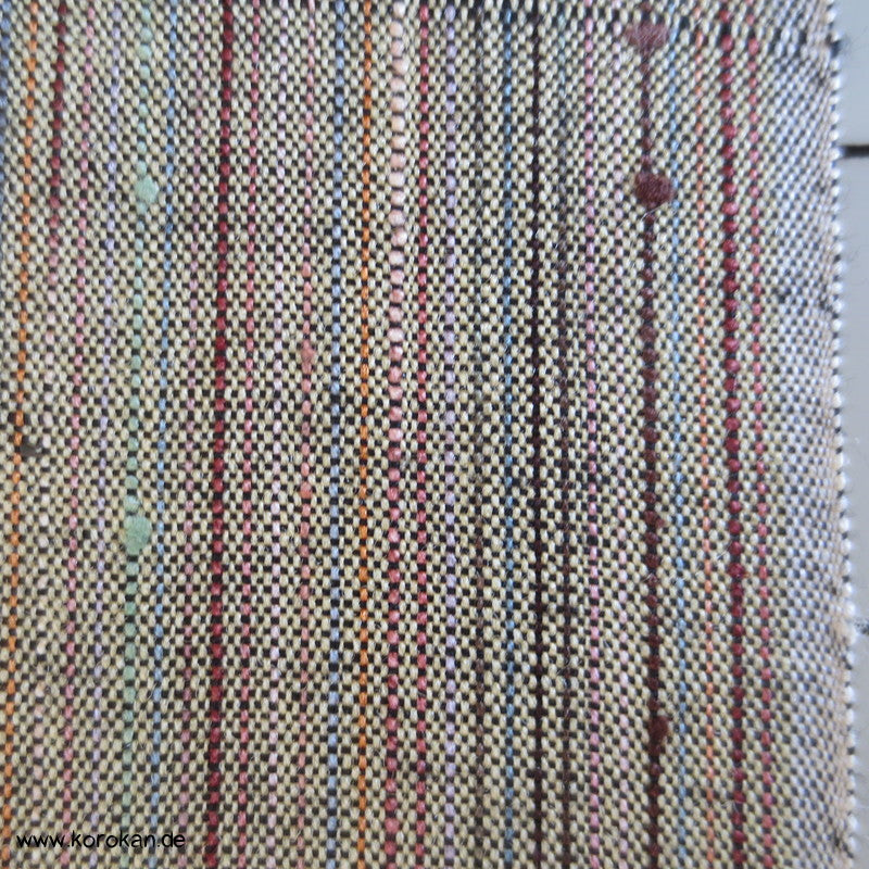 fein bunt gestreifter Tsumugi Seiden Kimono Stoffballen