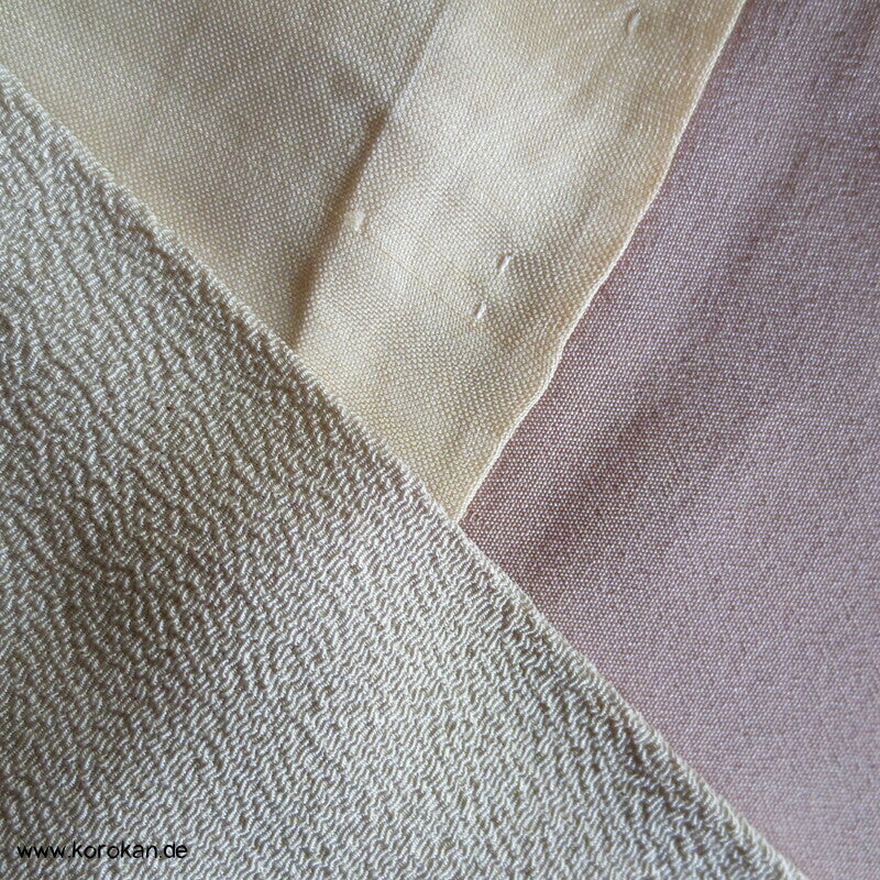 Omeshi Jacquard Pfau hinter Blumen Homongi Kimono
