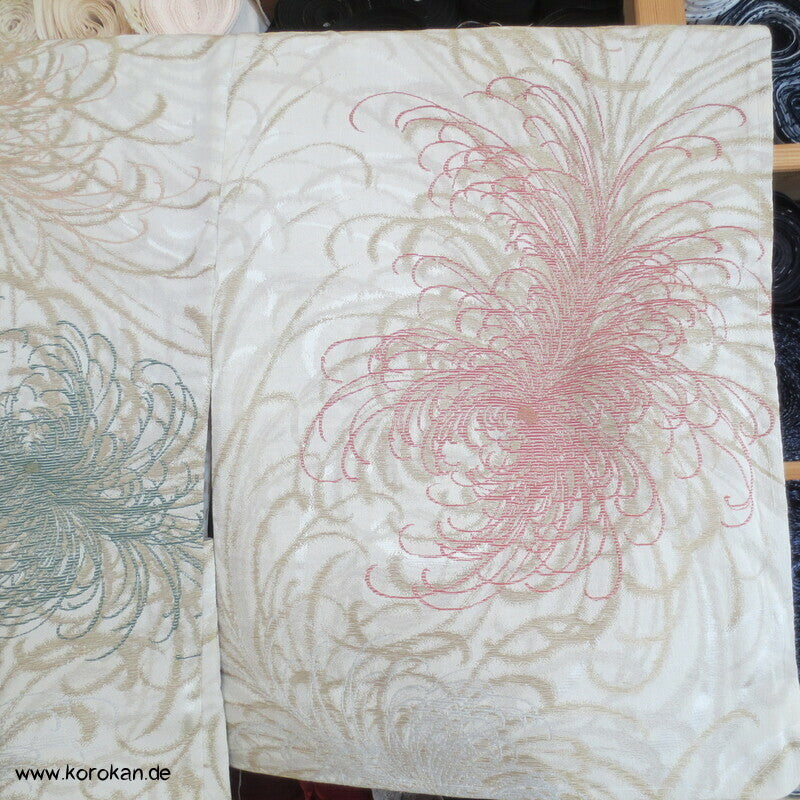 Urushi Crazy Chrysanthemen, Rangiku Haori Kimono Jacke