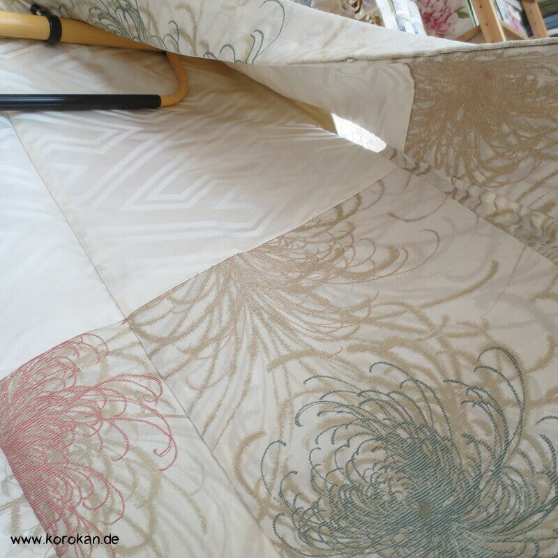 Urushi Crazy Chrysanthemen, Rangiku Haori Kimono Jacke