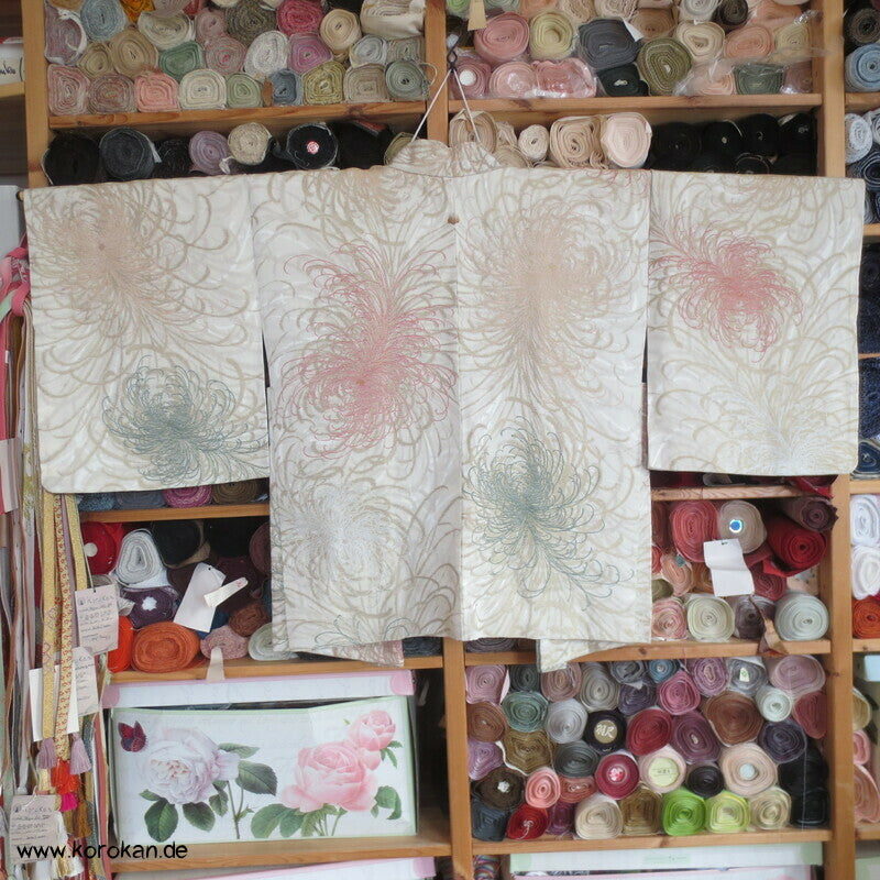 Urushi Crazy Chrysanthemen, Rangiku Haori Kimono Jacke