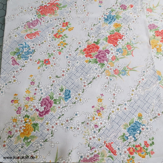 Blüten und Hitta Stoffrest Polyester