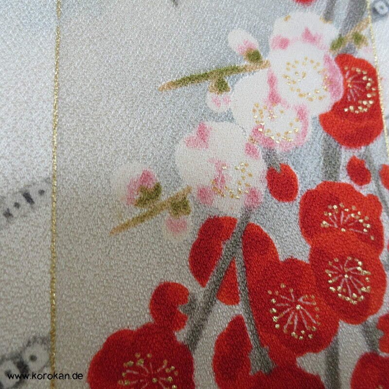 Wellen, Tanzaku mit Golddruck Komon Kimono
