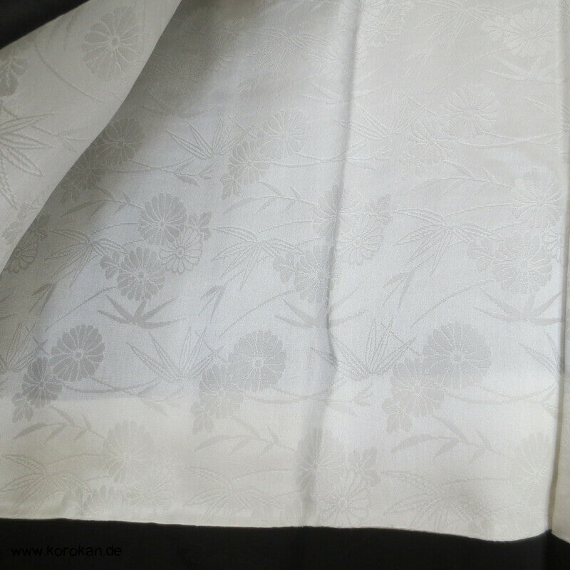 Multi Muster Rinzu schwarze Seiden Damast Haori