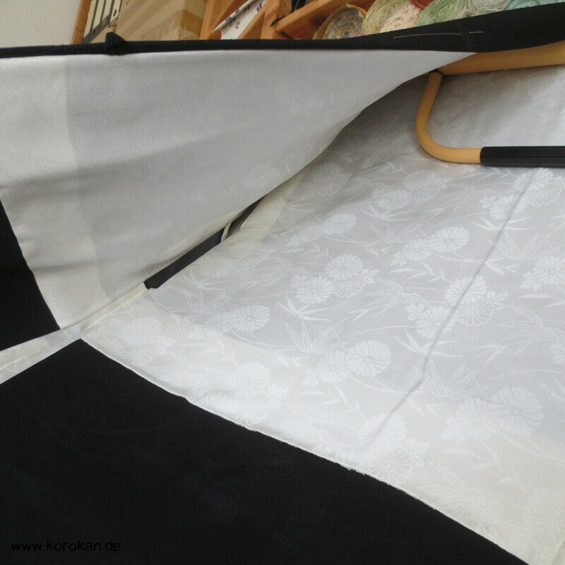 Multi Muster Rinzu schwarze Seiden Damast Haori