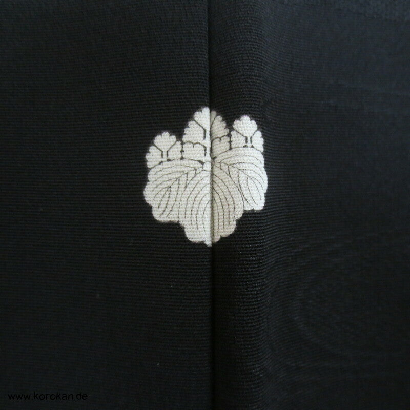 Multi Muster Rinzu schwarze Seiden Damast Haori