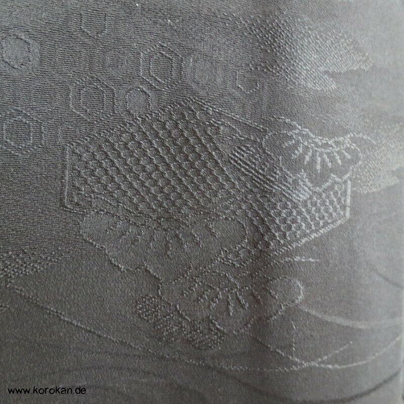 Multi Muster Rinzu schwarze Seiden Damast Haori
