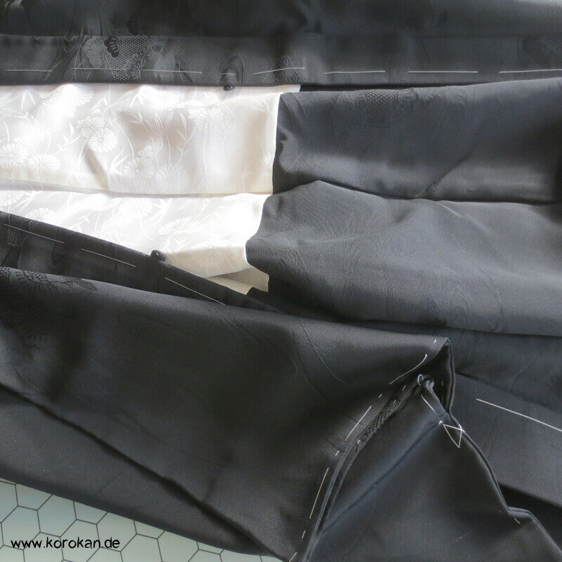 Multi Muster Rinzu schwarze Seiden Damast Haori