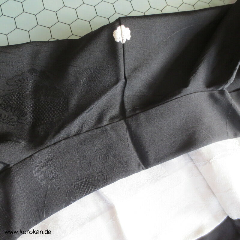 Multi Muster Rinzu schwarze Seiden Damast Haori