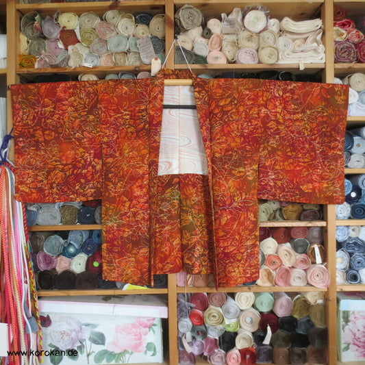 Haori Kimono Jacke Wachsbatik Ziegel mandarine