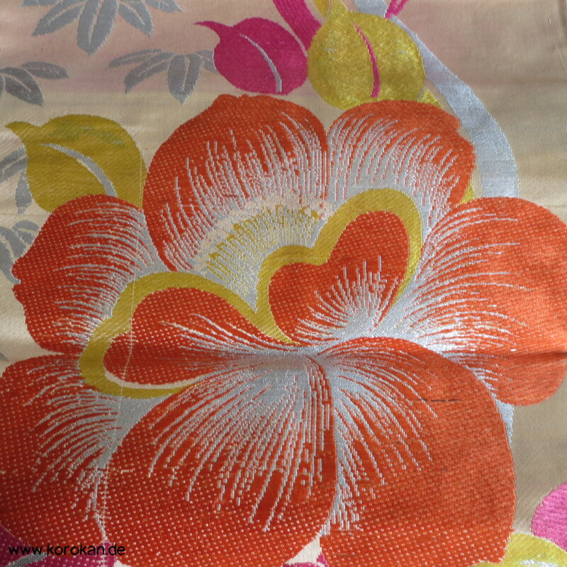 bunte Blüten, silberner Bambus antiker Nagoya Obi