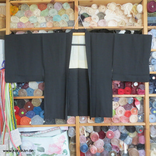 schwarzer Borkenkrepp Haori Kimono Jacke