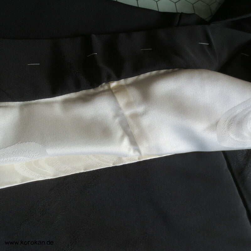 abstraktes Diagonal Webmuster Haori Kimono Jacke