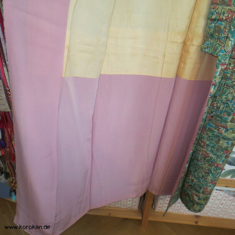 Häusermuster dicht an dicht japanischer Seidendamast Kimono