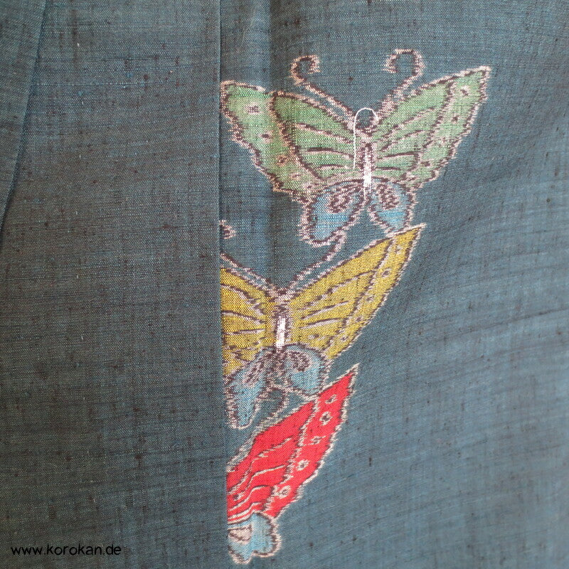 Kasuri Schmetterlinge Tsumugi Hitoe Kimono