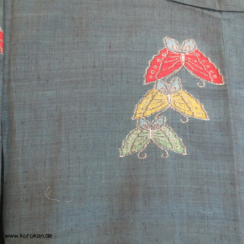 Kasuri Schmetterlinge Tsumugi Hitoe Kimono