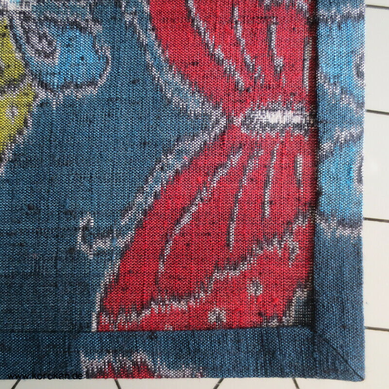 Kasuri Schmetterlinge Tsumugi Hitoe Kimono