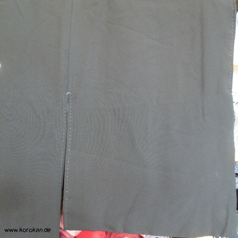 Blüten Mon Mofuku, schlichter schwarzer Kimono