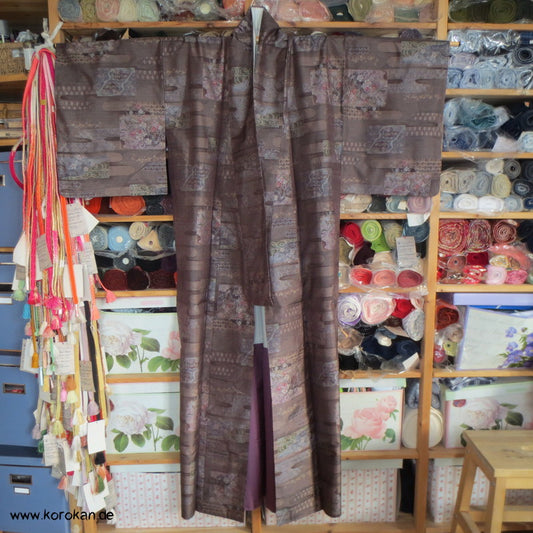 Egasumi, Blüten Kasuri Tsumugi Seiden Kimono