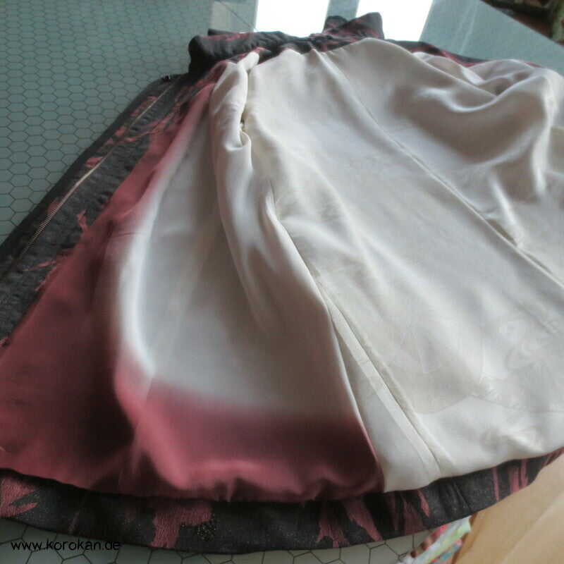 Übergangskapuzenjacke A Linie aus 1960'er Kimono Seide mit Lurex