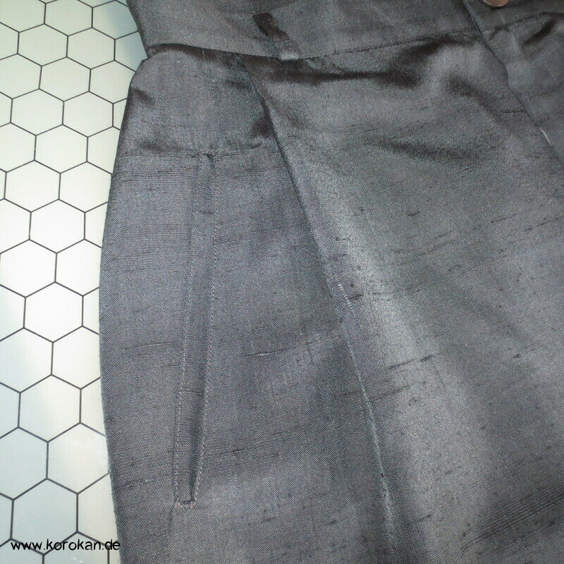 weite Bundfalten Hose anthrazite Kimono Tsumugi Seide, Gr. 42 / 44
