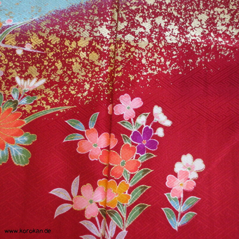 Mädchen Sayagata Seidendamast Furisode, bunt mit Blumenwagen