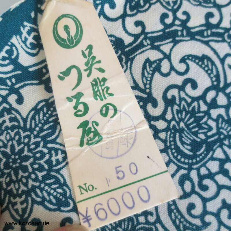 runde Spiegel türkis weiß Kimono Woll Stoffrolle