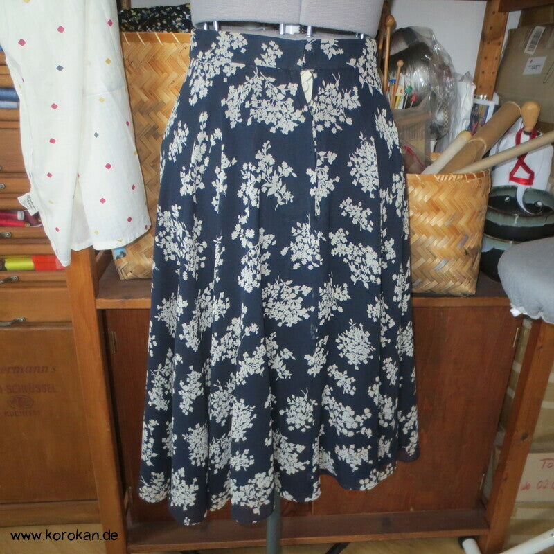 jun ashida japanisches Seiden Crepe Chiffon zweiteiliges Kleid, Gr. 32 / XS