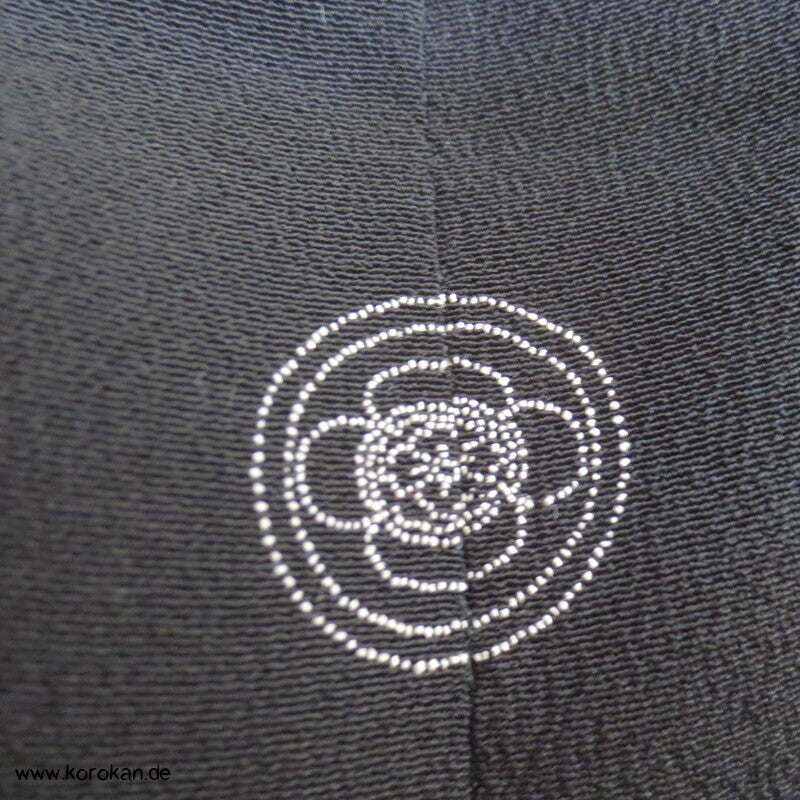 Seidencrepe schwarze Haori Kimono Jacke mit Himo