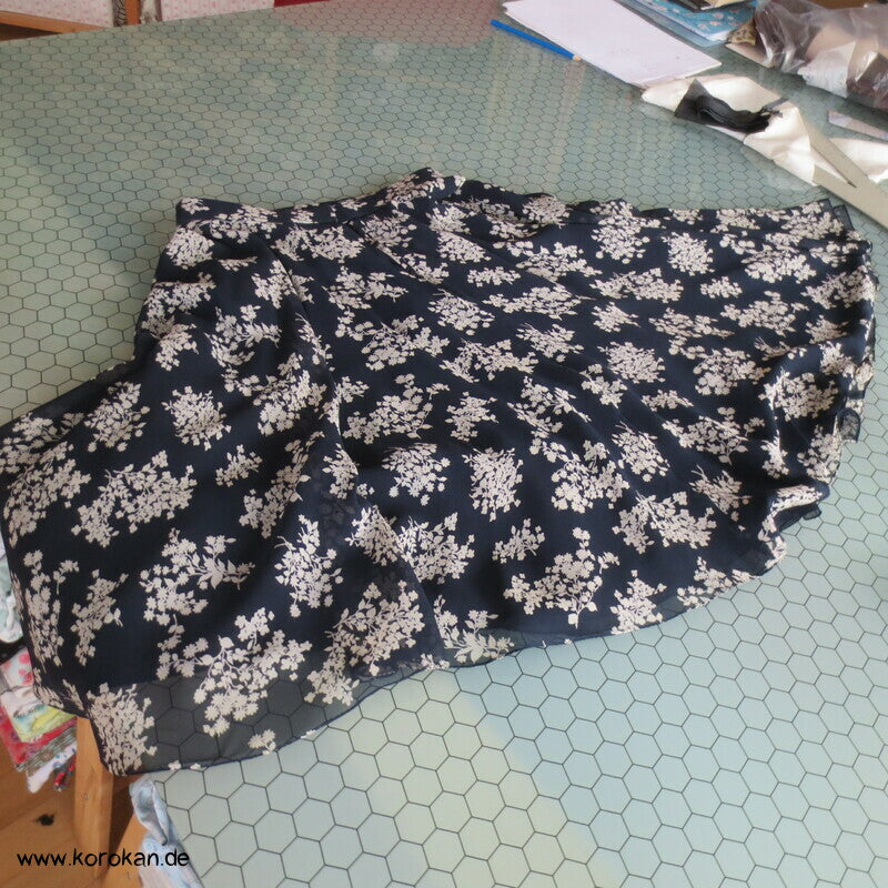 jun ashida japanisches Seiden Crepe Chiffon zweiteiliges Kleid, Gr. 32 / XS