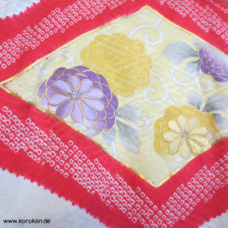 Shibori Rauten und Stickerei Furisode, Rinzu Damast