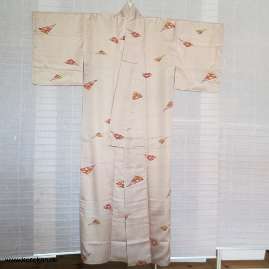 Kanoko Dot mit Fächern Komon Kimono Seidendamast