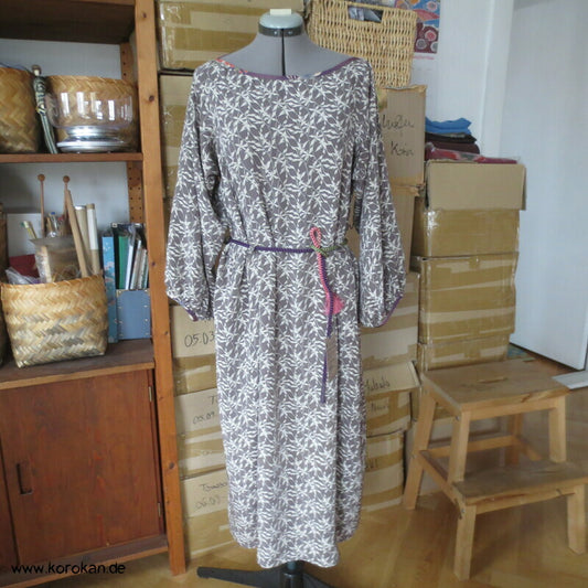 Japan Kimono Seiden Upcycling Reformkleid, Physalis Zweige, Gr. L, Unikat