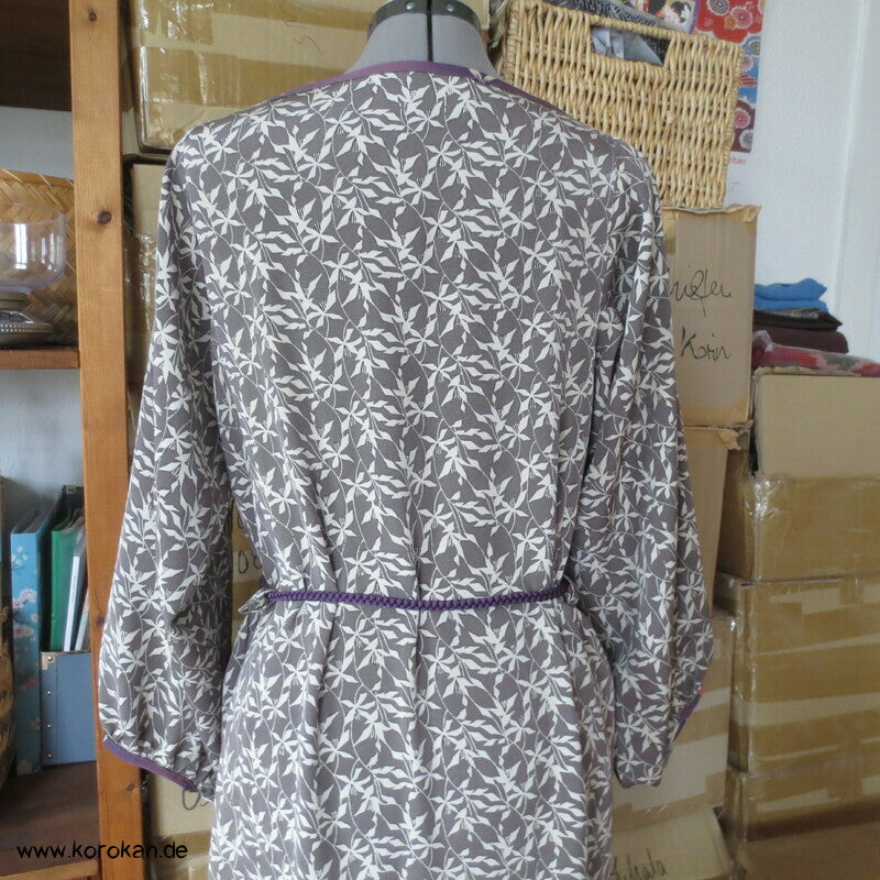 Japan Kimono Seiden Upcycling Reformkleid, Physalis Zweige, Gr. L, Unikat