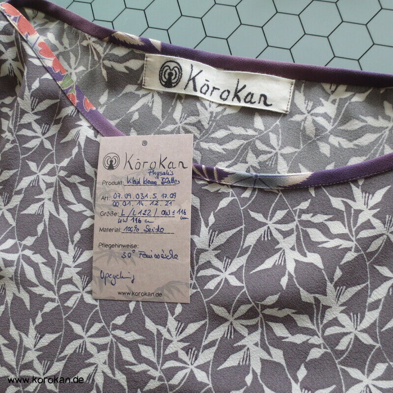 Japan Kimono Seiden Upcycling Reformkleid, Physalis Zweige, Gr. L, Unikat