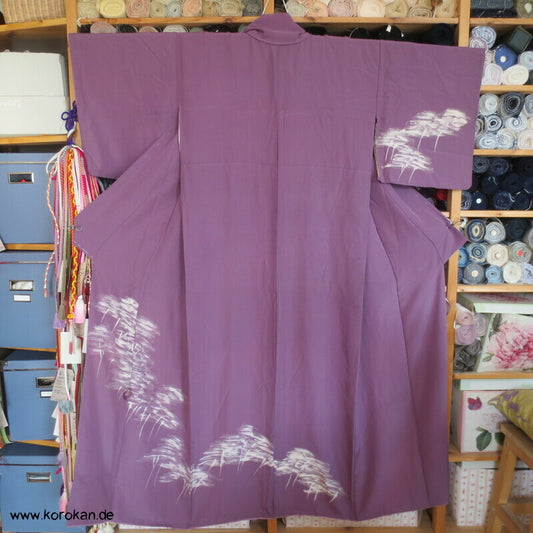 abstrakte Bäume weiß auf mauve Tsukesage Kimono