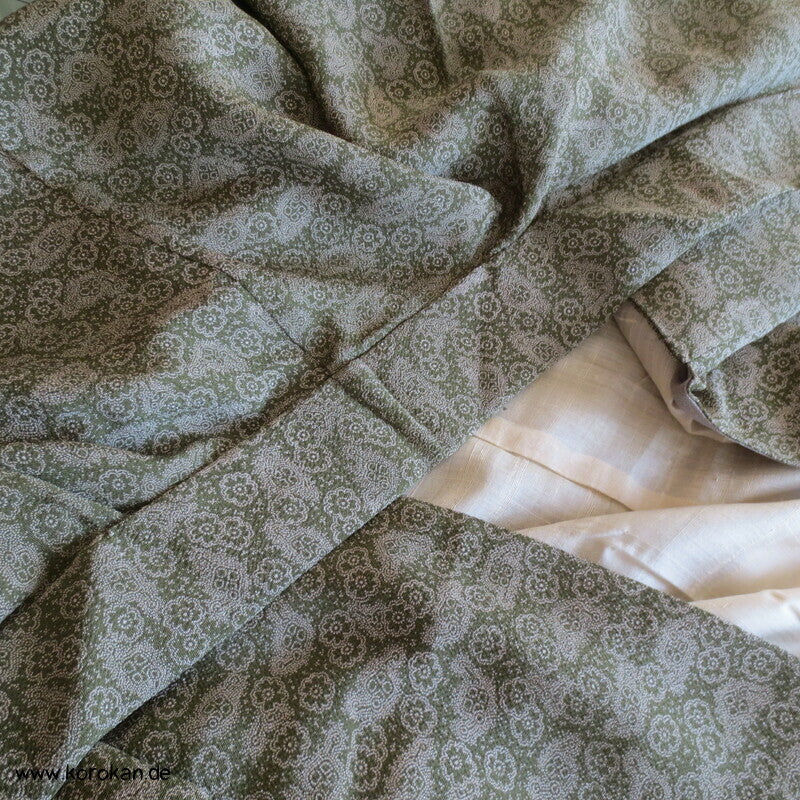Blumen Edo Komon antiker Kimono